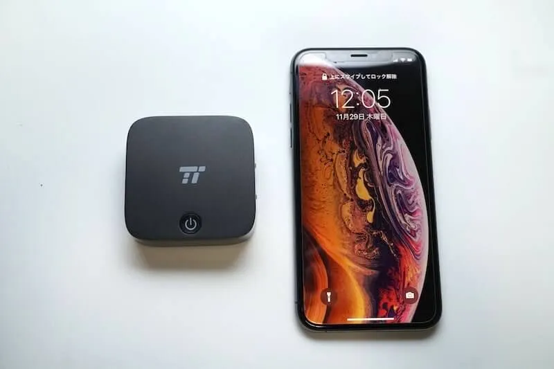 TT-BA09の大きさをiPhone XSと比較